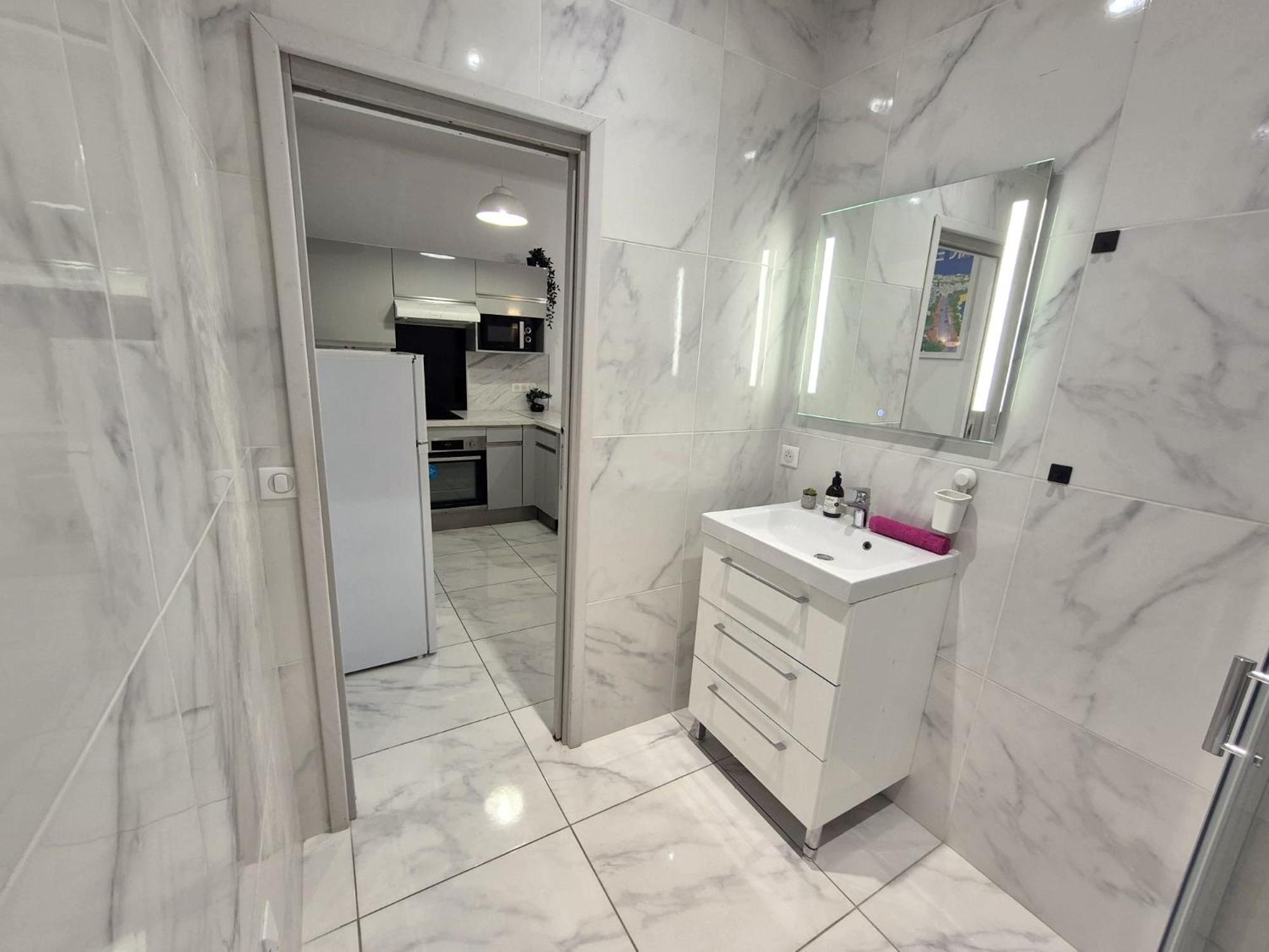 Renove Au Centre Appartement Nice